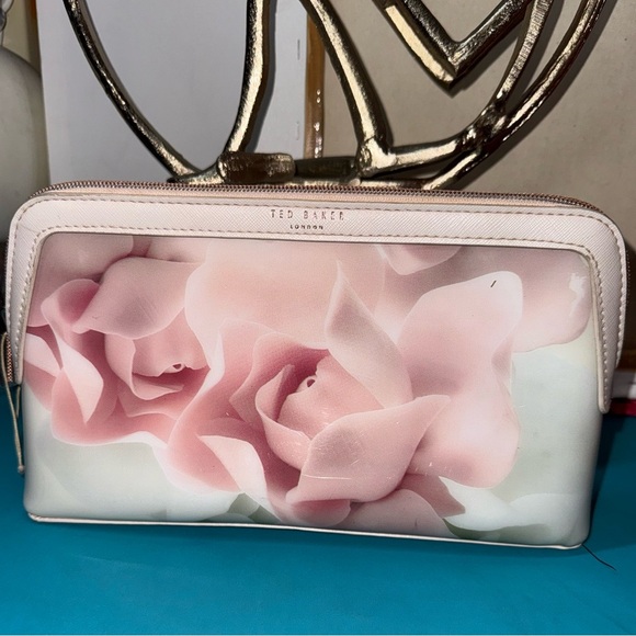 Ted Baker London Handbags - Ted Baker Cosmetic bag